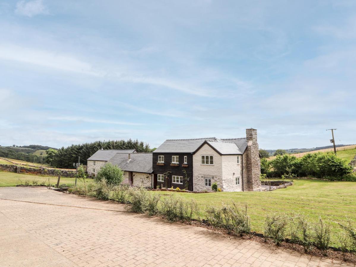 Pant Dafydd Goch Villa Glyn Ceiriog Exterior photo